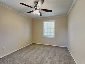 1115 Misty Lea Ln in Houston, TX - Foto de edificio - Building Photo