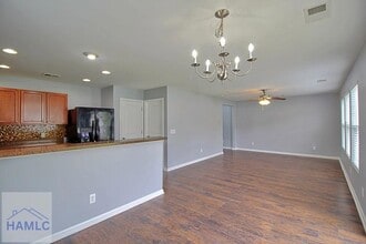 207 Bender St, Unit 208 in Hinesville, GA - Building Photo - Building Photo