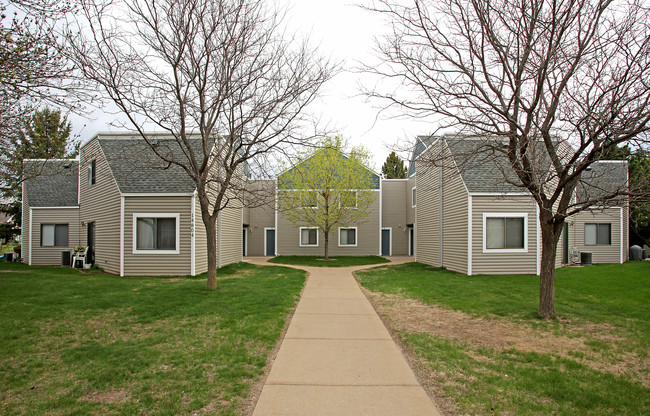 Southcross Village Townhomes