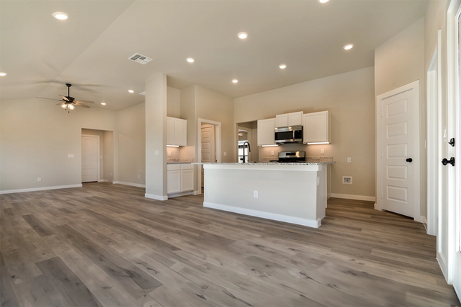 2120 Kokomo Ave in Lubbock, TX - Building Photo - Building Photo