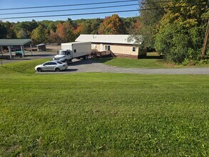 32387 State Rte 3 in Carthage, NY - Foto de edificio - Building Photo