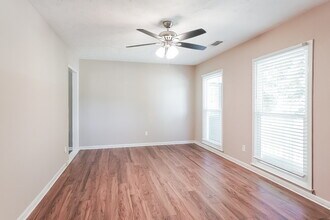 99 Sleepy Hollow Trail in Powder Springs, GA - Building Photo - Building Photo
