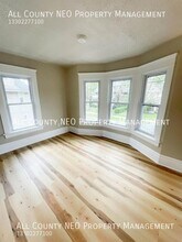 221 S Portage Path in Akron, OH - Building Photo - Building Photo