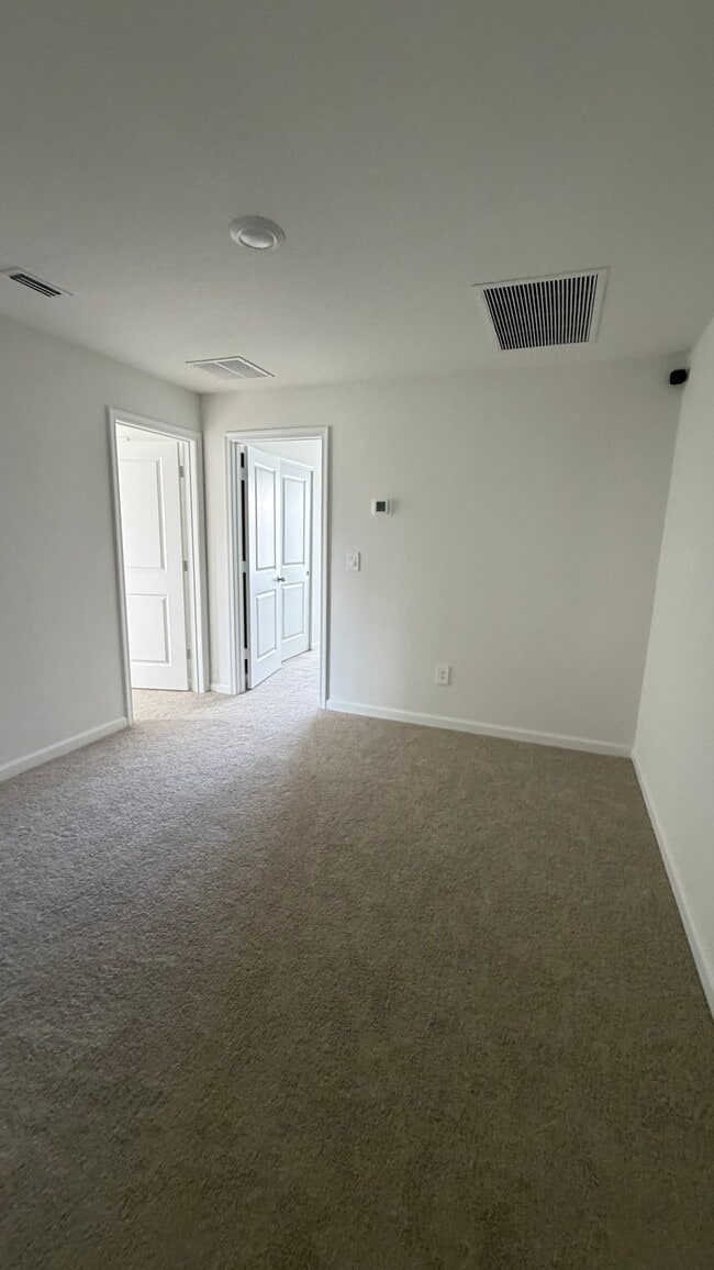 property at 540 Salisbury Cir