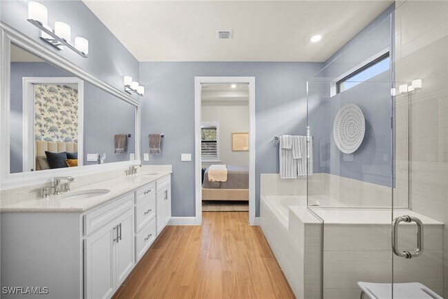 property at 9774 Everglades Dr