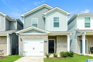 6489 Rainbow Row in Pell City, AL - Building Photo