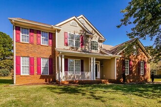 6926 Sweetfield Dr in Huntersville, NC - Building Photo - Building Photo