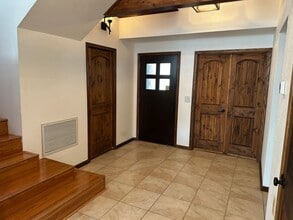 1395 Vista Montana Rd in Sedona, AZ - Building Photo - Building Photo