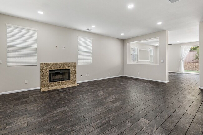property at 1553 Yanonali Ave