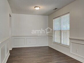 325 Sunburst Way in Summerville, SC - Building Photo - Building Photo