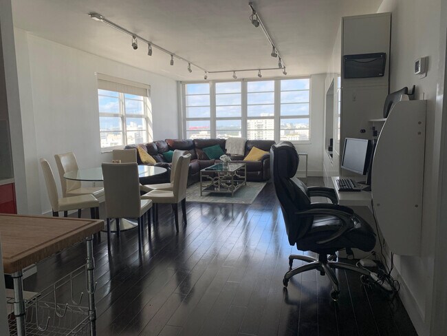 property at 100-1514 Lincoln Rd
