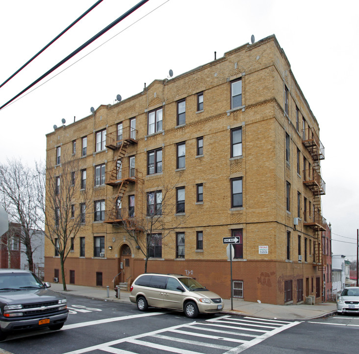 Bronx Apartments in Bronx, NY - Building Photo