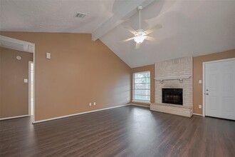 519 Magnolia Bend St in League City, TX - Building Photo - Building Photo