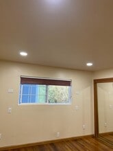 947 Casanova Ave, Unit B in Monterey, CA - Foto de edificio - Building Photo
