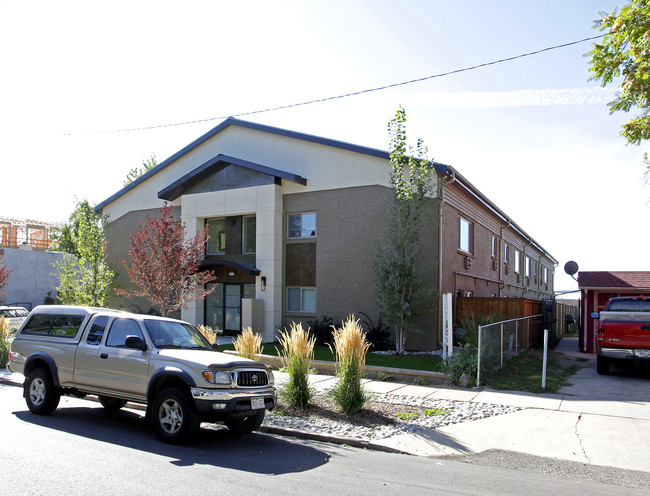 Carlyle Flats in Denver, CO - Building Photo - Building Photo