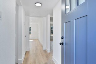 1514 Wirt Rd in Houston, TX - Building Photo