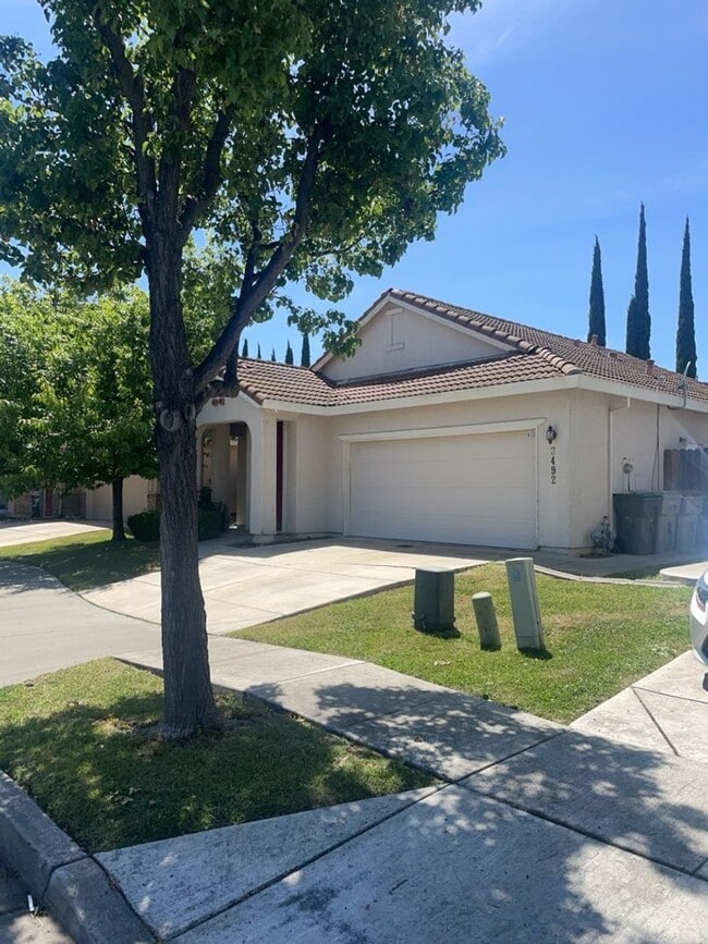 property at 3492 Kauai Rd