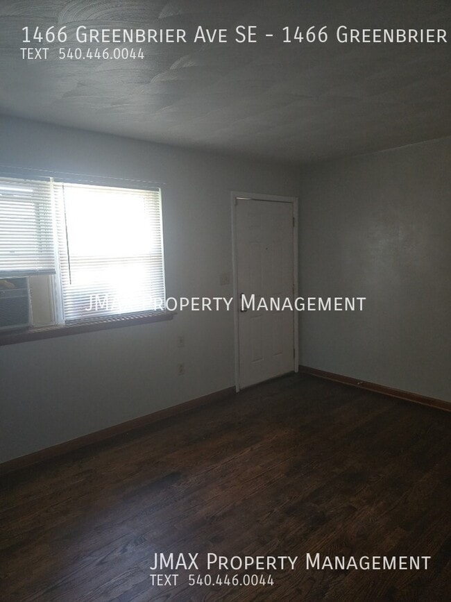 1466 Greenbrier Ave SE in Roanoke, VA - Building Photo - Building Photo