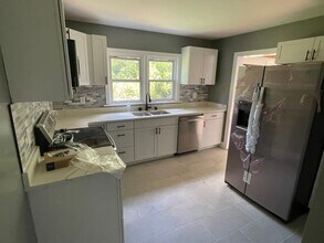 109 Tween Hills Rd in Bristol, TN - Building Photo - Building Photo