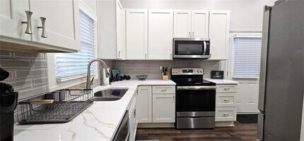 2511 Susan Ln SW in Atlanta, GA - Building Photo - Building Photo