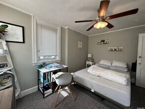 198 New York Ave-Unit -2 in Huntington, NY - Building Photo - Building Photo