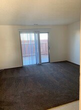 Larkspur Apartments in Adelanto, CA - Building Photo - Building Photo