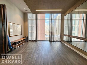 1212 N La Salle Dr in Chicago, IL - Building Photo - Building Photo