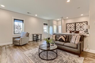 110 E Water St in Newburgh, IN - Building Photo - Building Photo