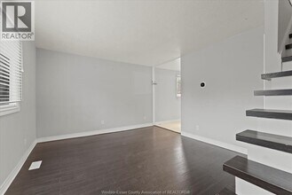 417 Reaume Rd in Windsor, ON - Building Photo - Building Photo