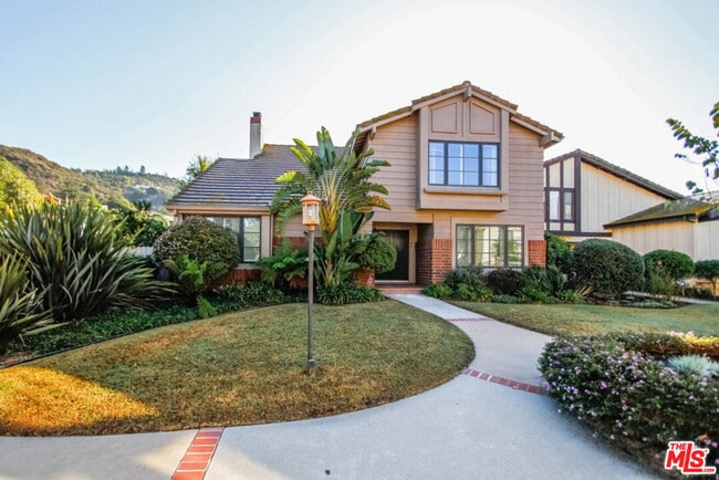property at 1345 Avenida de Cortez