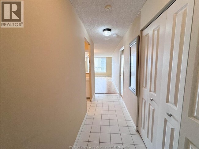 property at 75 Riverside Dr E