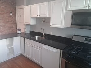 107 Hodge Ave in Buffalo, NY - Building Photo - Building Photo
