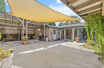 1708 W Myrtle Ave in Visalia, CA - Building Photo - Building Photo