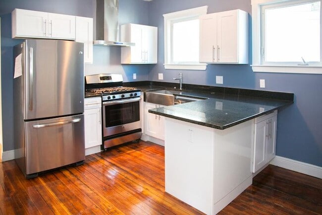 376 Prospect St, Unit 3R