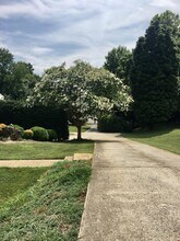 2421 Old Forest Rd in Lynchburg, VA - Building Photo - Building Photo