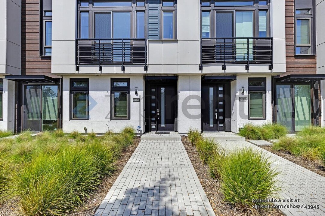 2133 Main St in Alameda, CA - Building Photo