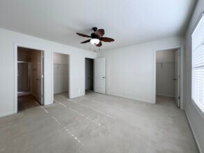 9938 Sweet Basil Dr in Wake Forest, NC - Building Photo - Building Photo