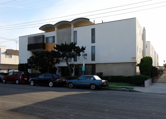 The Beach Hill Apartments in Inglewood, CA - Building Photo - Building Photo