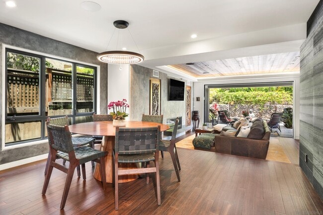2518 Via Pisa in Del Mar, CA - Building Photo - Building Photo