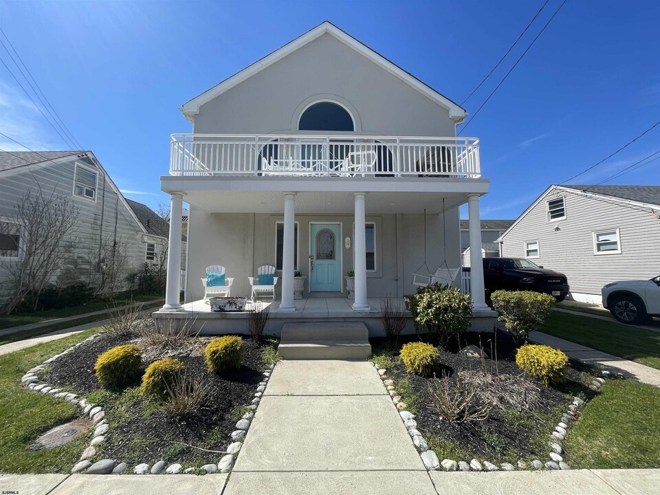 4 S Granville Ave in Margate City, NJ - Building Photo