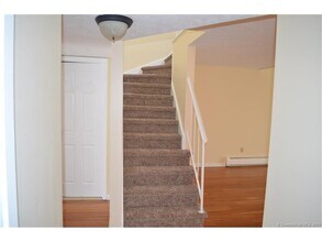 23 Amato Dr in South Windsor, CT - Building Photo - Building Photo