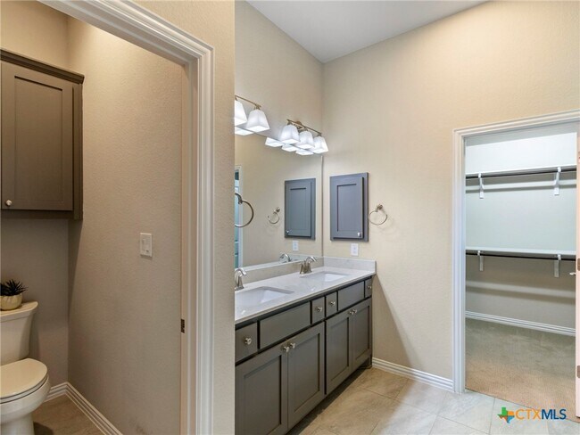 property at 4237 Mercer Rd