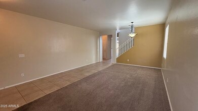 7335 W St Charles Ave in Phoenix, AZ - Building Photo - Building Photo