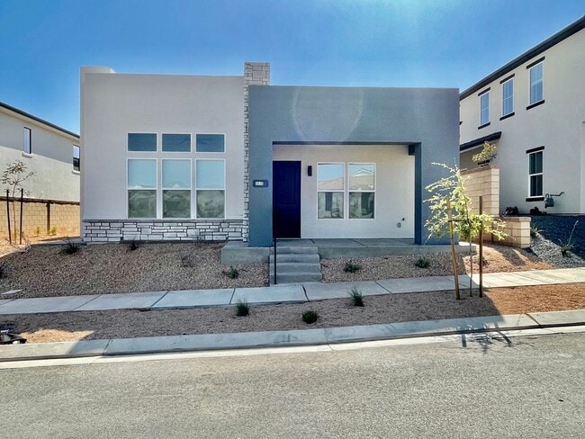 5635 S Scarlet Hill Dr in Saint George, UT - Building Photo - Building Photo