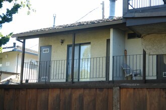848 Opal Dr in San Jose, CA - Foto de edificio - Building Photo