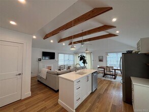 18 Louisiana St in Long Beach, NY - Building Photo - Building Photo