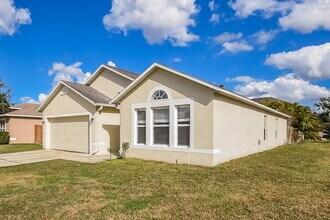 189 Cedar Ridge Ln in Sanford, FL - Building Photo - Building Photo