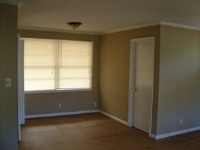 154 Nottingham Ct in Montgomery, AL - Building Photo - Building Photo