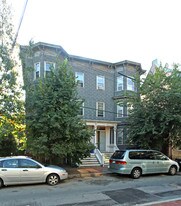 4-6 Clinton St in Cambridge, MA - Building Photo