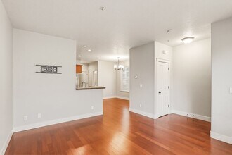 29246 SW Villebois Dr S in Wilsonville, OR - Building Photo - Building Photo